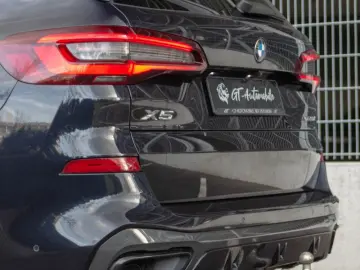 BMW X5 xDrive 30d M Sport PANO HUD HA-Lenkung AHK