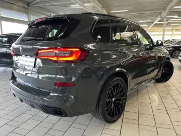 BMW X5 xDrive 30d A M Sport 22''LM Pano AH&hellip;