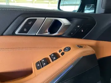 BMW X5 xDrive 30d A M Sport 22''LM Pano AH&hellip;