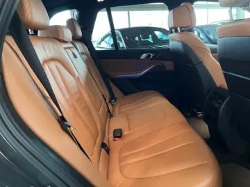 BMW X5 xDrive 30d A M Sport 22''LM Pano AH&hellip;