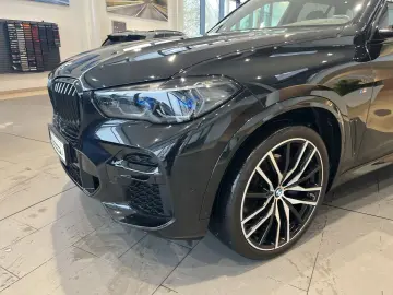 BMW X5 30d M Sport HUD AHK Pano Navi Bowers&Wilkins