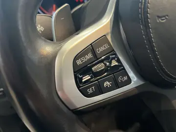 BMW X5 30d M Sport HUD AHK Pano Navi Bowers&Wilkins