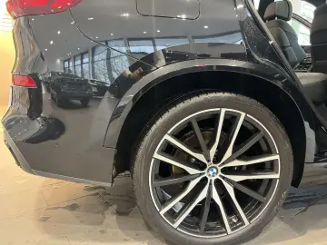 BMW X5 30d M Sport HUD AHK Pano Navi Bowers&Wilkins