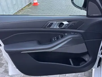 BMW X5 xDrive45e    M Sport AHZV Laser LC Prof Luft