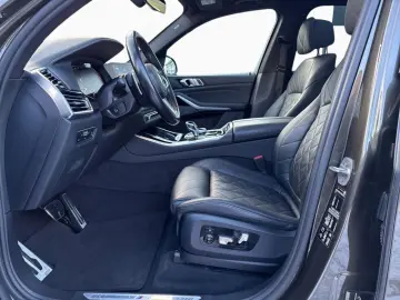 BMW X5 xDr 30dA M SPORT LivePr Pano 360  KomSi StHz