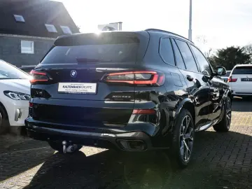 BMW X5 xDrive 45e M-Sport PANO AHK HUD LASER LED ACC