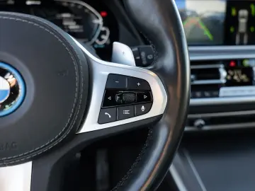 BMW X5 xDrive 45e M-Sport PANO AHK HUD LASER LED ACC