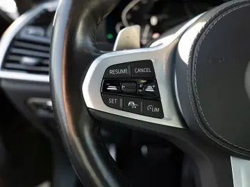 BMW X5 xDrive 45e M-Sport PANO AHK HUD LASER LED ACC