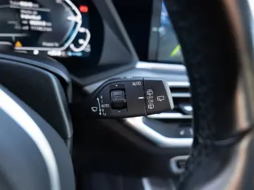 BMW X5 xDrive 45e M-Sport PANO AHK HUD LASER LED ACC