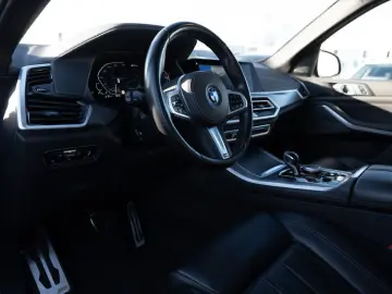 BMW X5 xDrive 45e M-Sport PANO AHK HUD LASER LED ACC