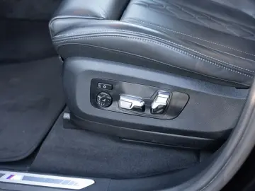 BMW X5 xDrive 45e M-Sport PANO AHK HUD LASER LED ACC