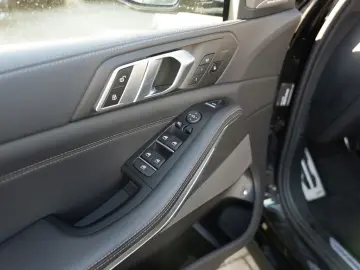 BMW X5 xDrive 45e M-Sport PANO AHK HUD LASER LED ACC