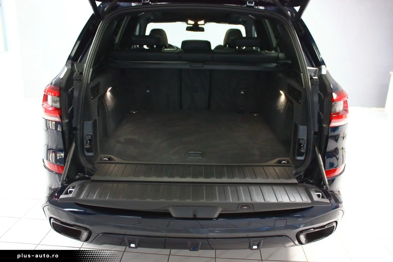 BMW X5 xDrive30d M-SPORT~DEUTSCH UNFALLFREI SKY LOUN