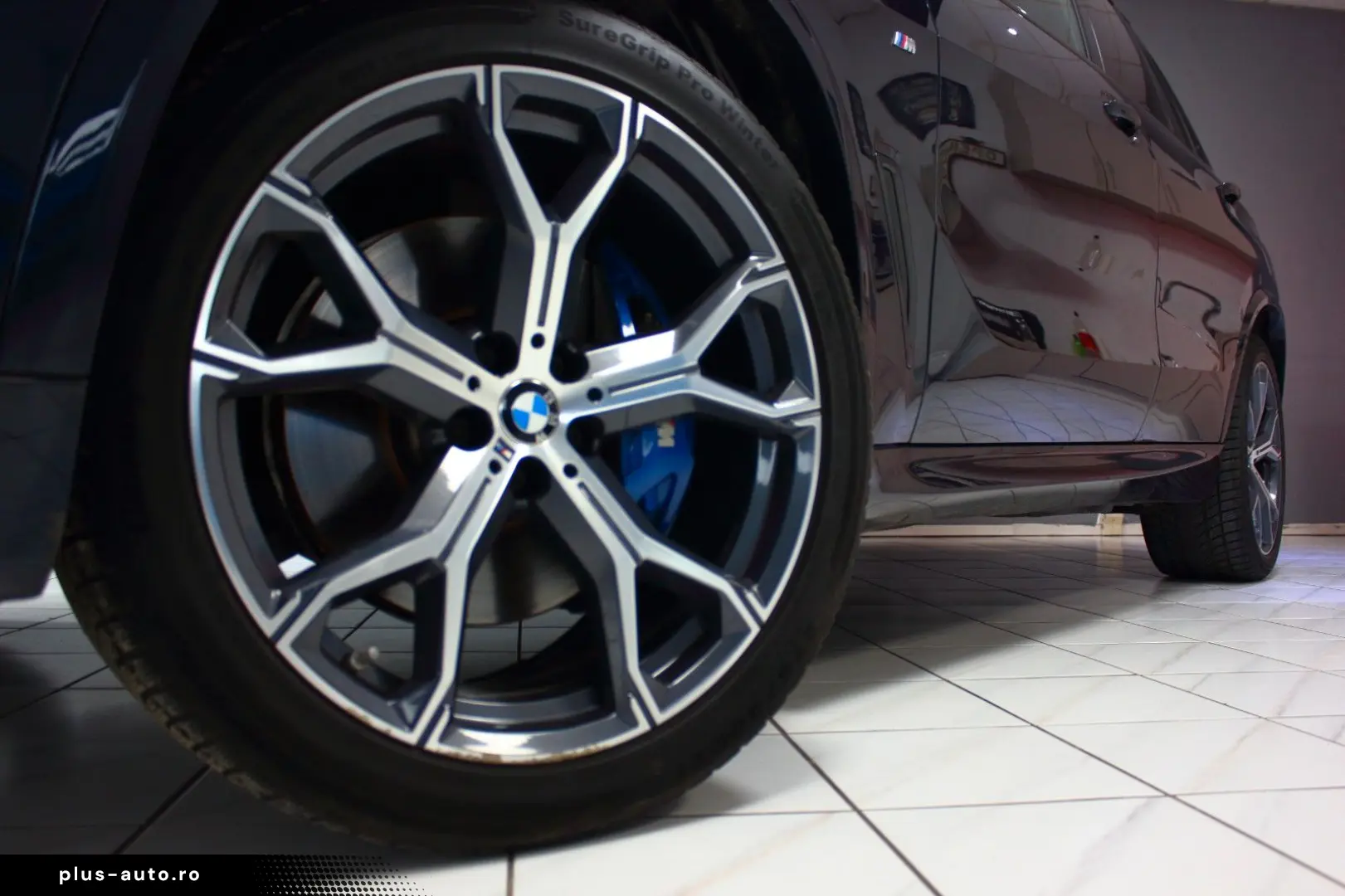 BMW X5 xDrive30d M-SPORT~DEUTSCH UNFALLFREI SKY LOUN