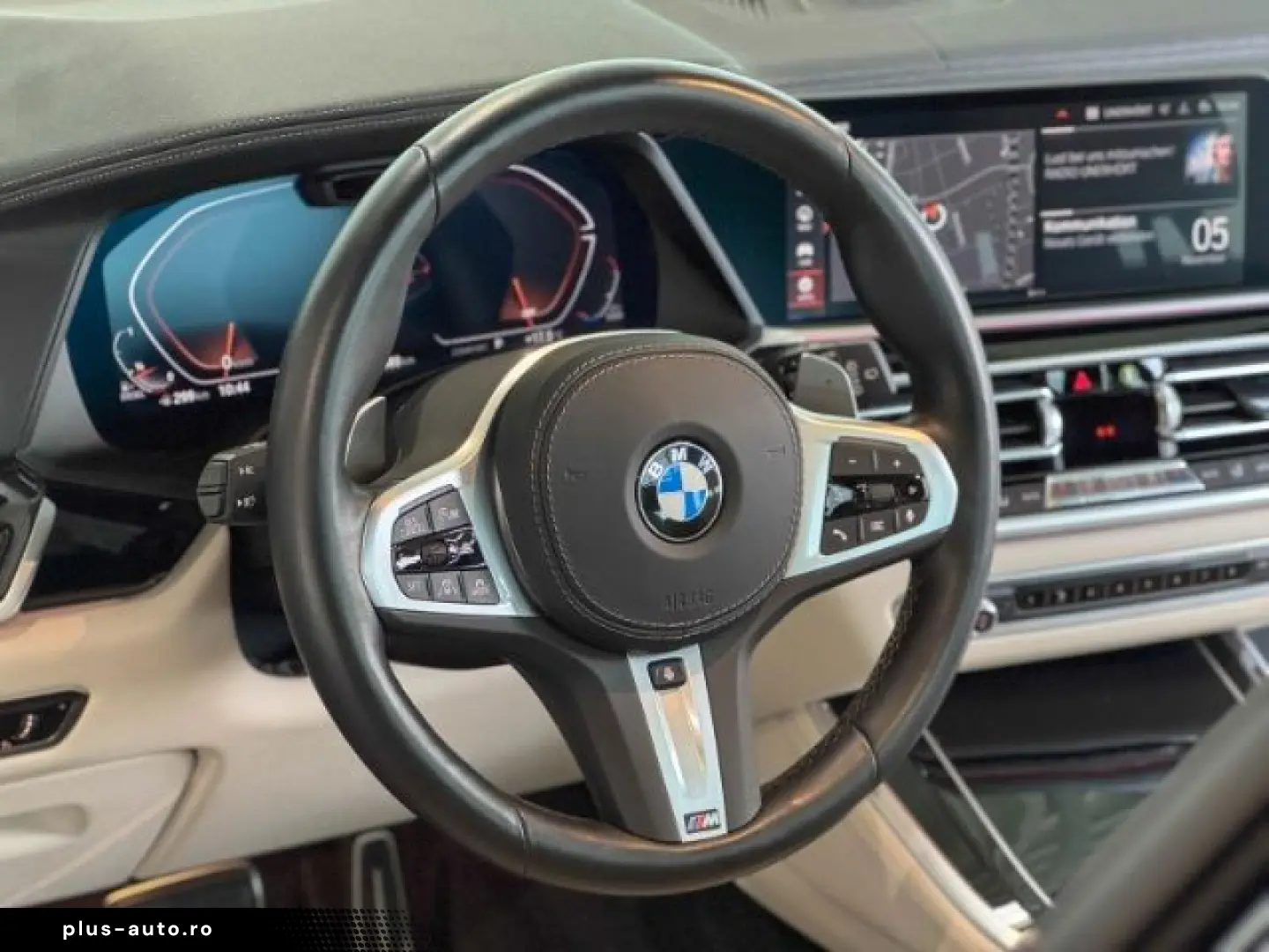 BMW X5 xDrive40d M Sport B&W Memory AHK Pano