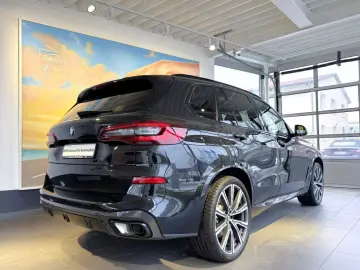 BMW X5 xDr40d M SPORT PANO SOFT HUD LASER ACC 22  AL