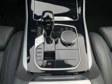 BMW X5 xDrive30d M Sport HUD Pano LC Pro DA  STH 22´