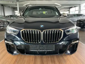 BMW X5 M50i HUD PANORAMA 360 LASER HK STANDHEIZUNG