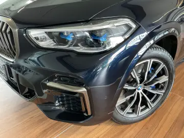 BMW X5 M50i HUD PANORAMA 360 LASER HK STANDHEIZUNG