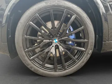 BMW X5 xDrive30d    M-Sport ACC Laser PanoSD SpurAss