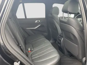 BMW X5 xDrive30d    M-Sport ACC Laser PanoSD SpurAss