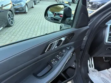 BMW X5 xDr 45 e M Sport Pano Head 360  Massage Msitz