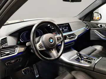 BMW X5 xDrive30d M Sport Standheizung AHK Kamera