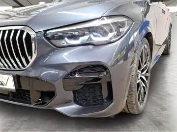 BMW X5 xDrive30d M Sport Standheizung AHK Kamera