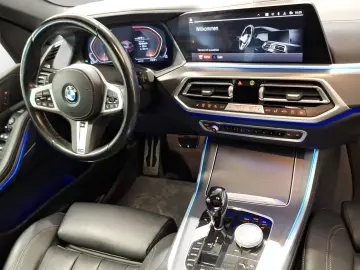 BMW X5 xDrive30d M Sport Standheizung AHK Kamera