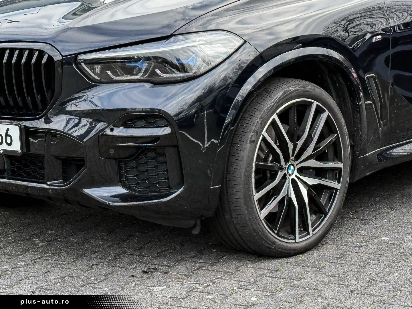 BMW X5 xDrive30d M Sport HUD PANO ACC RFK NAVI LED H