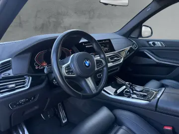 BMW X5 xDRIVE 30d M SPORT AUTOMATIK LC PROF HuD KAME