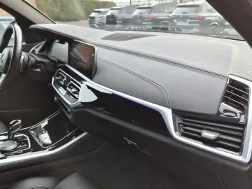 BMW X5 xDrive 40d M Sport AKTIVLENK PANO DA&PA-PRO