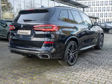 BMW X5 xDrive40d M Sport Aut. HUD PANO AHK RFK NAVI