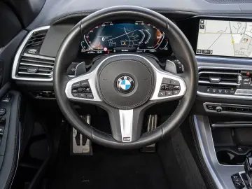 BMW X5 xDrive40d M Sport Aut. HUD PANO AHK RFK NAVI