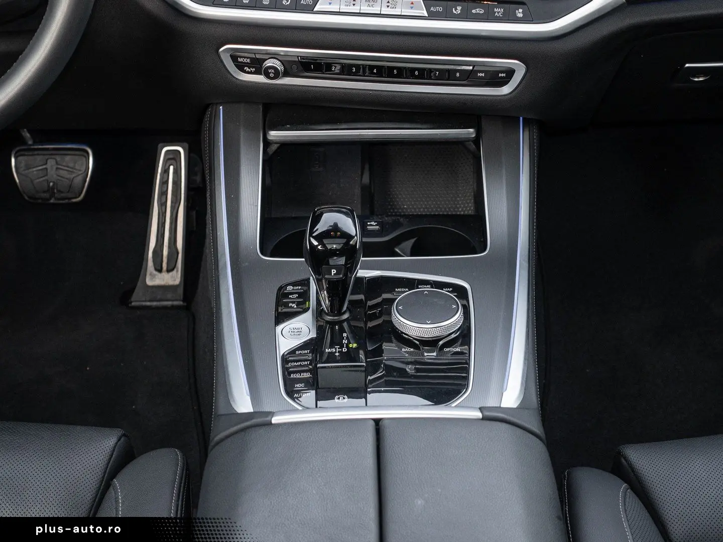 BMW X5 xDrive40d M Sport Aut. HUD PANO AHK RFK NAVI