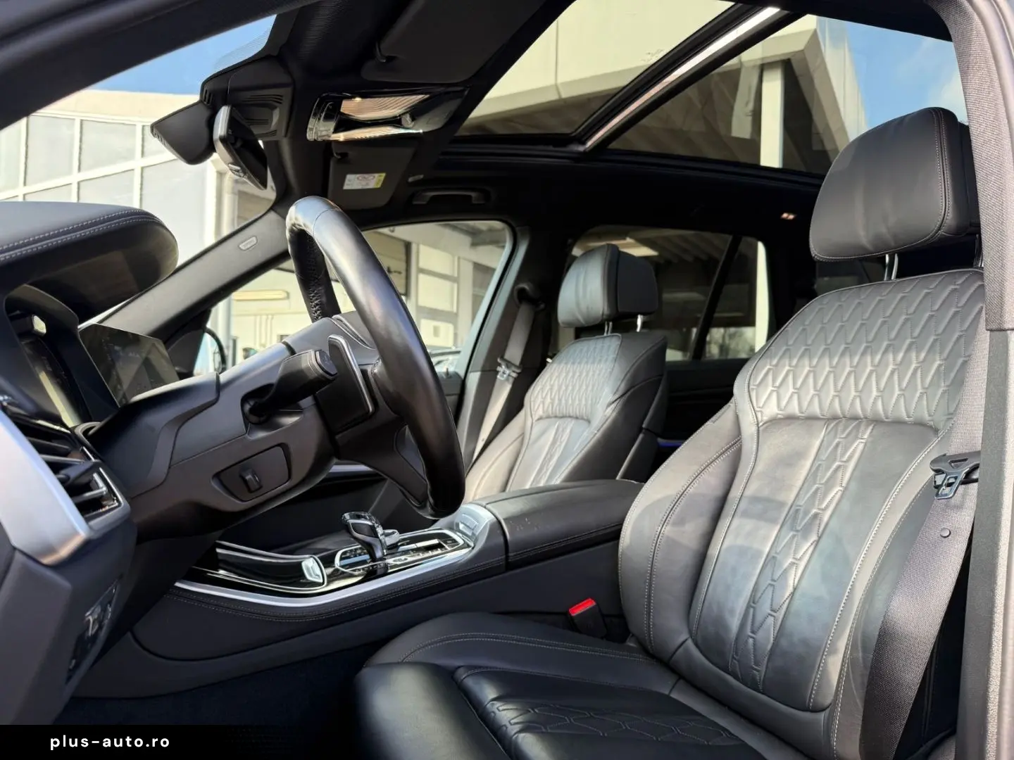 BMW X5 xDrive30d M-Sport AHK Pano Aktivl. DAP H K 4x