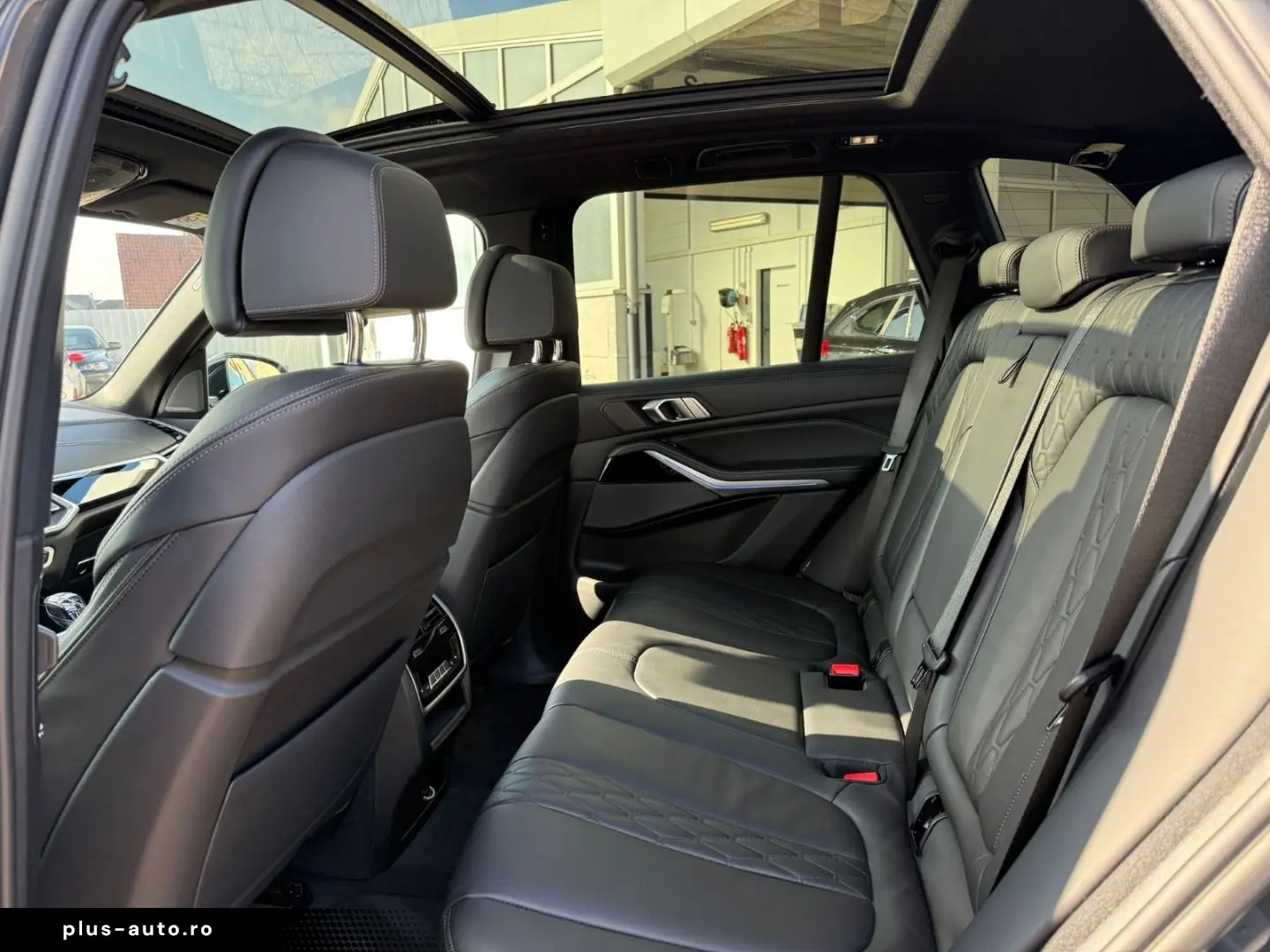 BMW X5 xDrive30d M-Sport AHK Pano Aktivl. DAP H K 4x