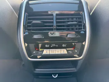 BMW X5 xDrive30d M-Sport AHK Pano Aktivl. DAP H K 4x