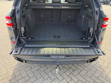 BMW X5 xDrive30d M-Sport AHK Pano Aktivl. DAP H K 4x