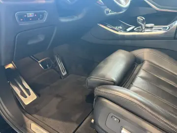 BMW X5 30d M Sport HUD StandHZG Panodach Navi Leder