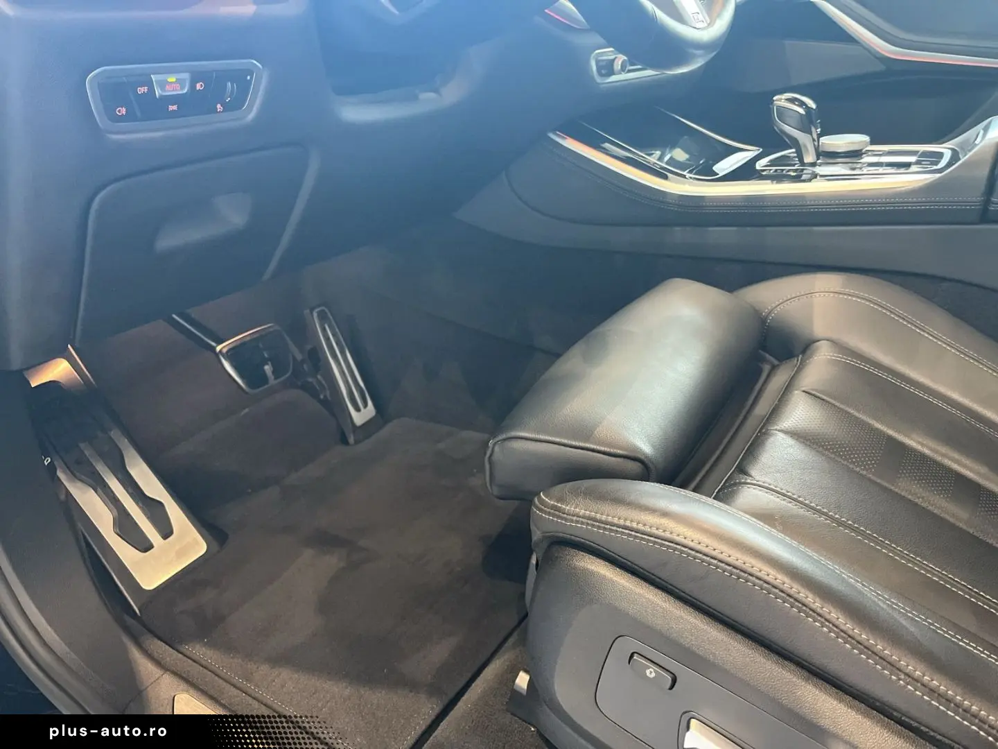 BMW X5 30d M Sport HUD StandHZG Panodach Navi Leder