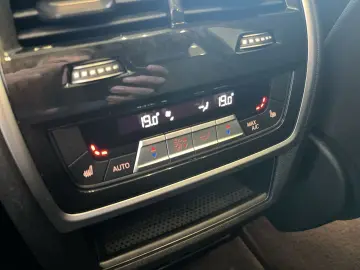 BMW X5 30d M Sport HUD StandHZG Panodach Navi Leder