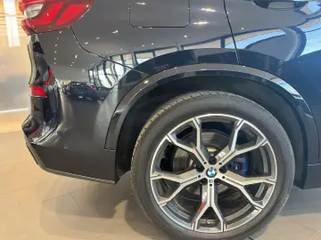 BMW X5 30d M Sport HUD StandHZG Panodach Navi Leder