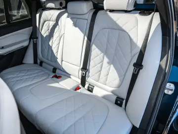 BMW X5 xDrive30d M Sport HUD PANO Laserlicht Memory-