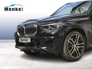 BMW X5 xDrive40d M Sportpaket AHK P-Dach Leder