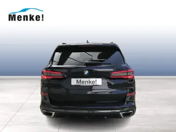 BMW X5 xDrive40d M Sportpaket AHK P-Dach Leder