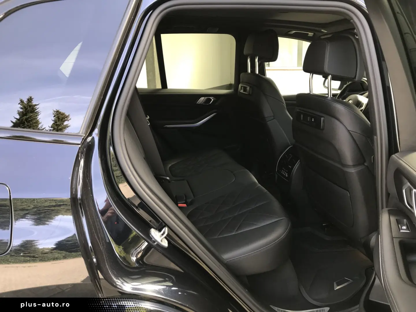 BMW X5 xDrive40d M Sportpaket AHK P-Dach Leder