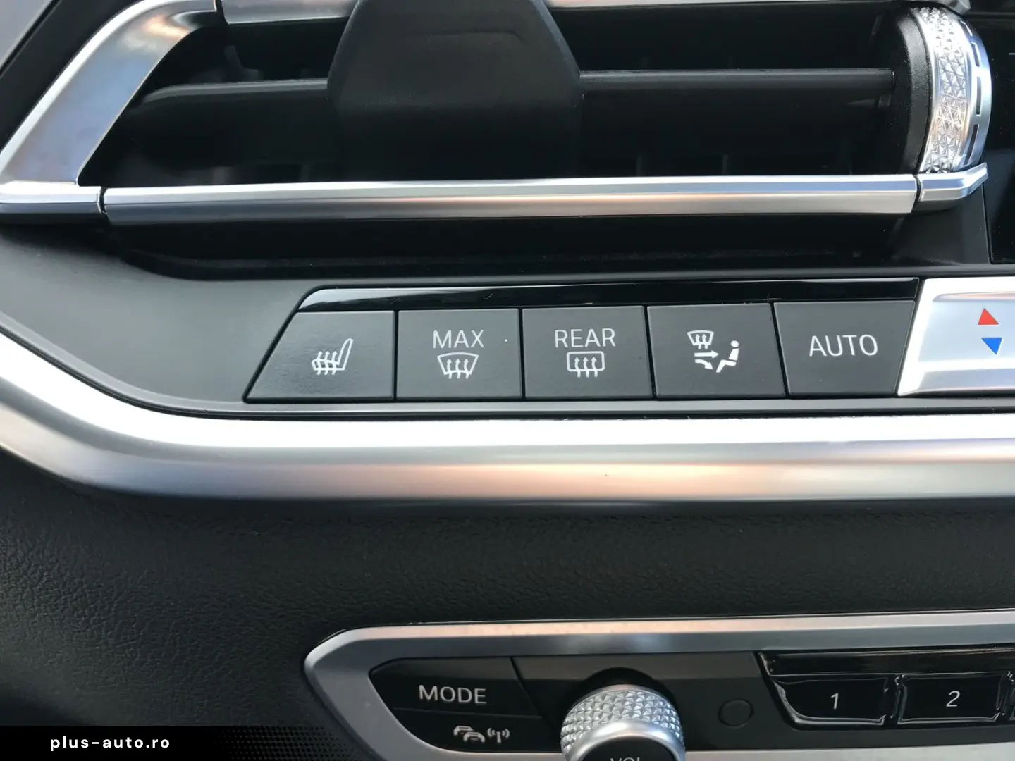 BMW X5 xDrive40d M Sportpaket AHK P-Dach Leder