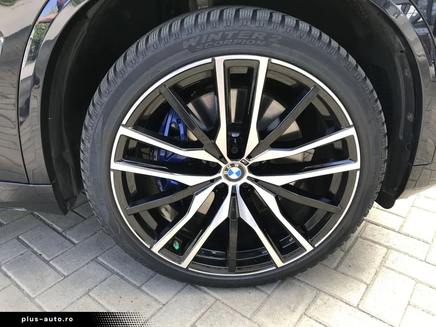 BMW X5 xDrive40d M Sportpaket AHK P-Dach Leder