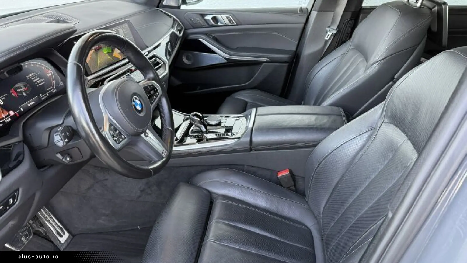 BMW X5 xDrive40d M Sport AHK GrigioTelesto MASS B&W